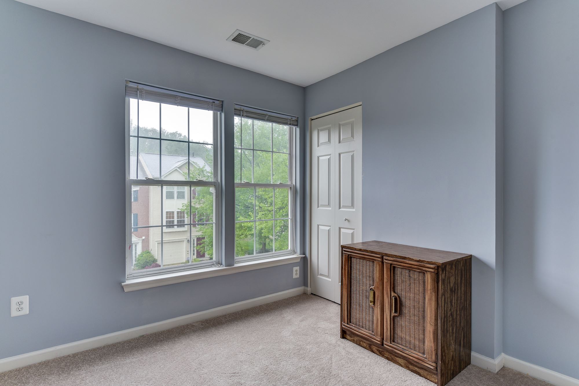 NEW LISTING 3 BD Townhome in Oatland Farm, Olney, MD